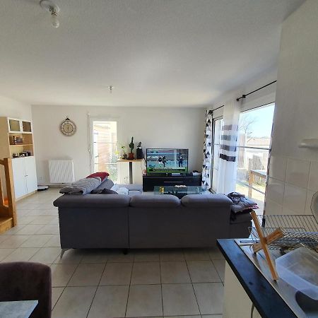 Chambre 11M2 Dans Maison Toute Equipee Tresses Exterior foto